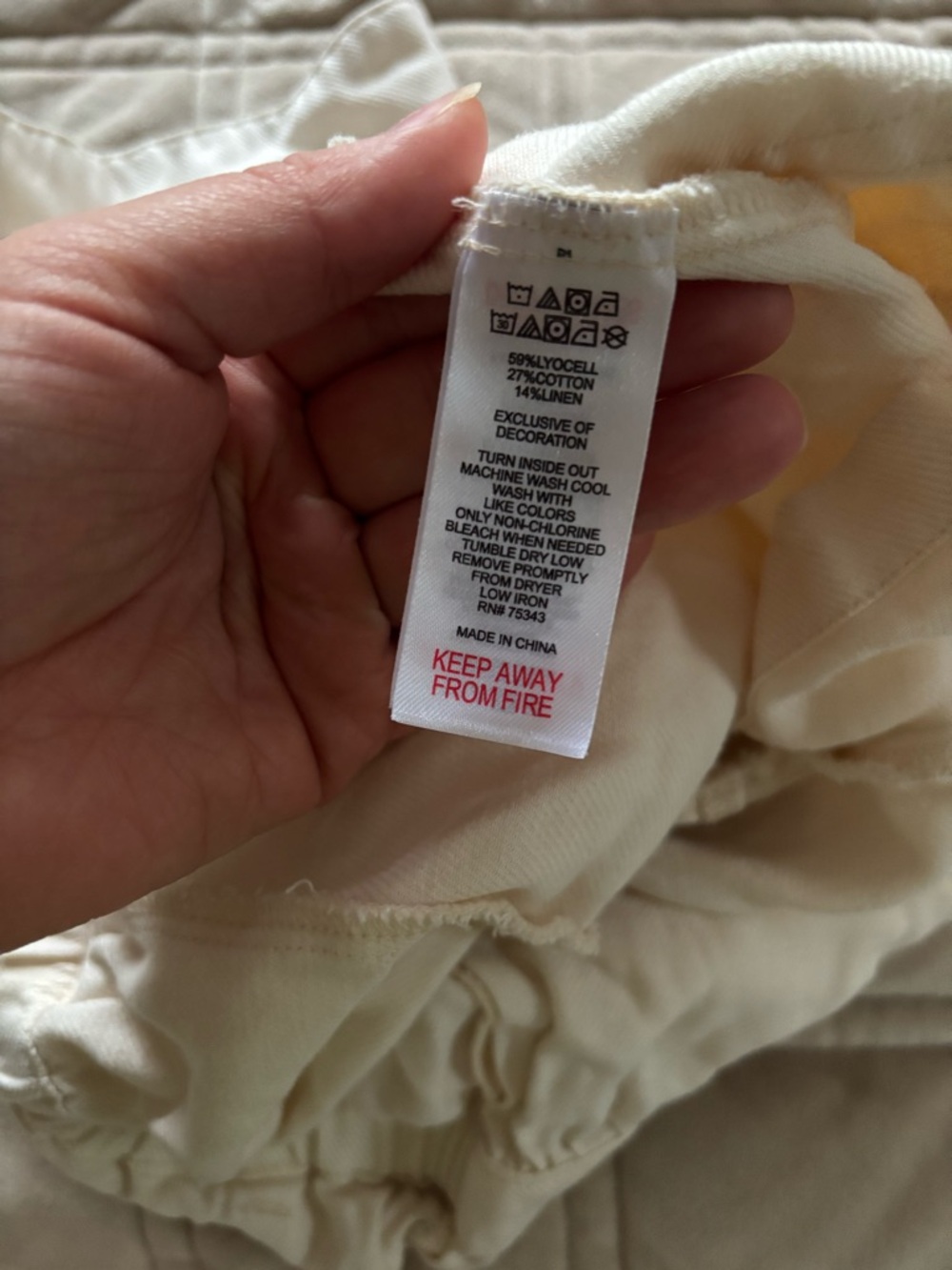 Max Studio Cream Button-Front Collared Romper - Picture 5 of 5